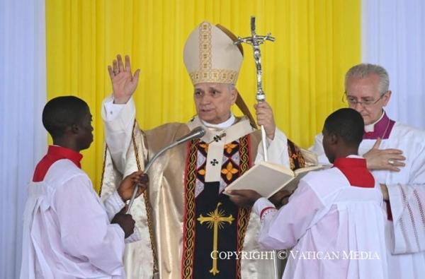 Đức Lêô XIV Ở Bamenda: Hãy Vâng Phục Thiên Chúa, Chứ Không Phải Người Phàm